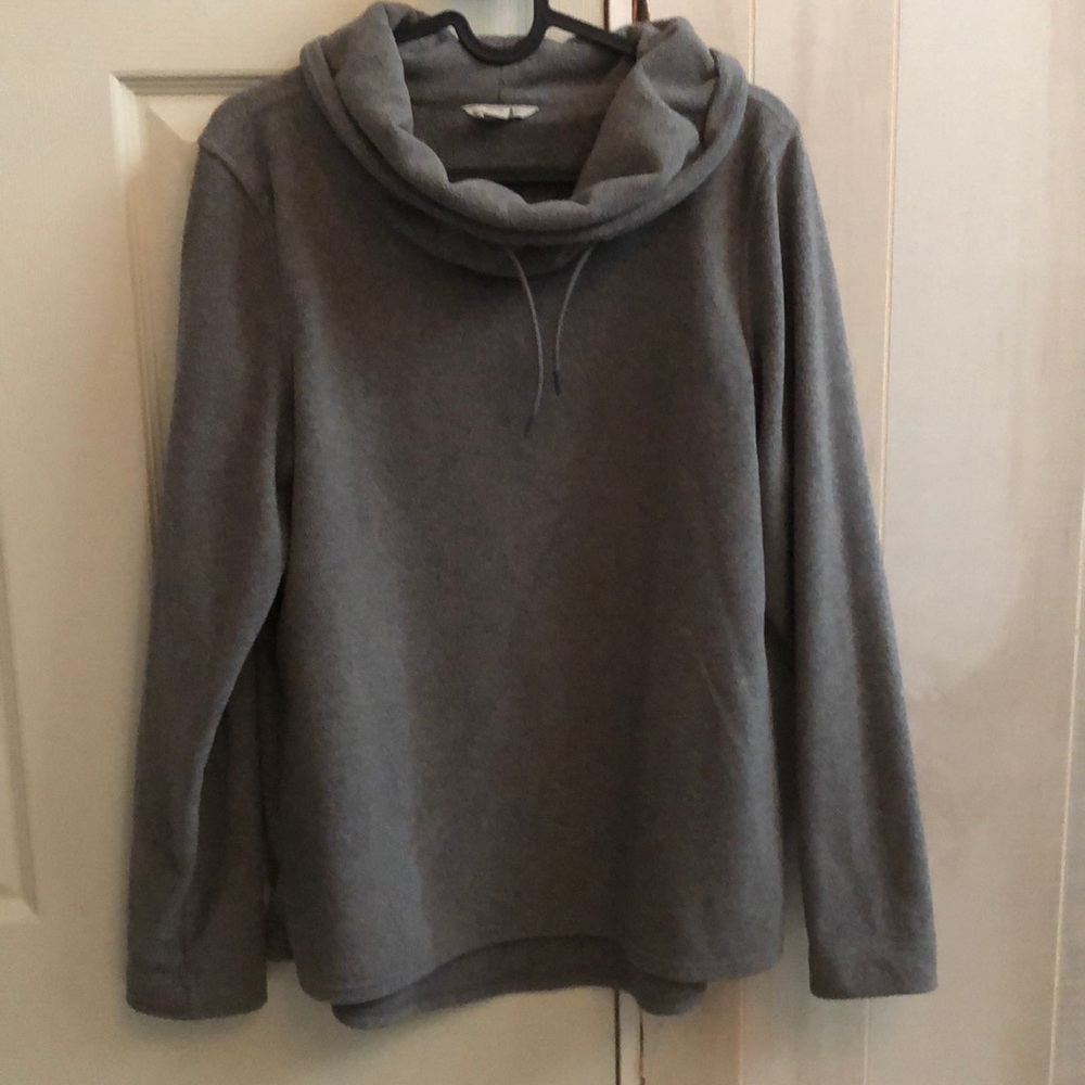Bass fleece sweater